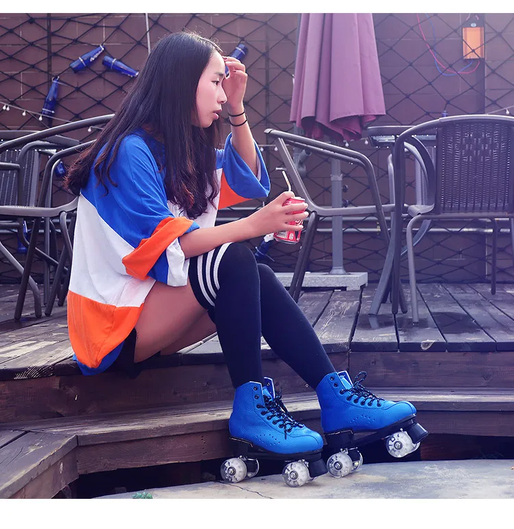 Flashing Double Wheels Roller Skate Shoes Flash Roller Skating Shoes Colorful Glowing Roller Skates Sneakers For Male Female
Flashing Double Wheels Roller Skate Shoes Flash Roller Skating Shoes Colorful Glowing Roller Skates Sneakers For Male Female