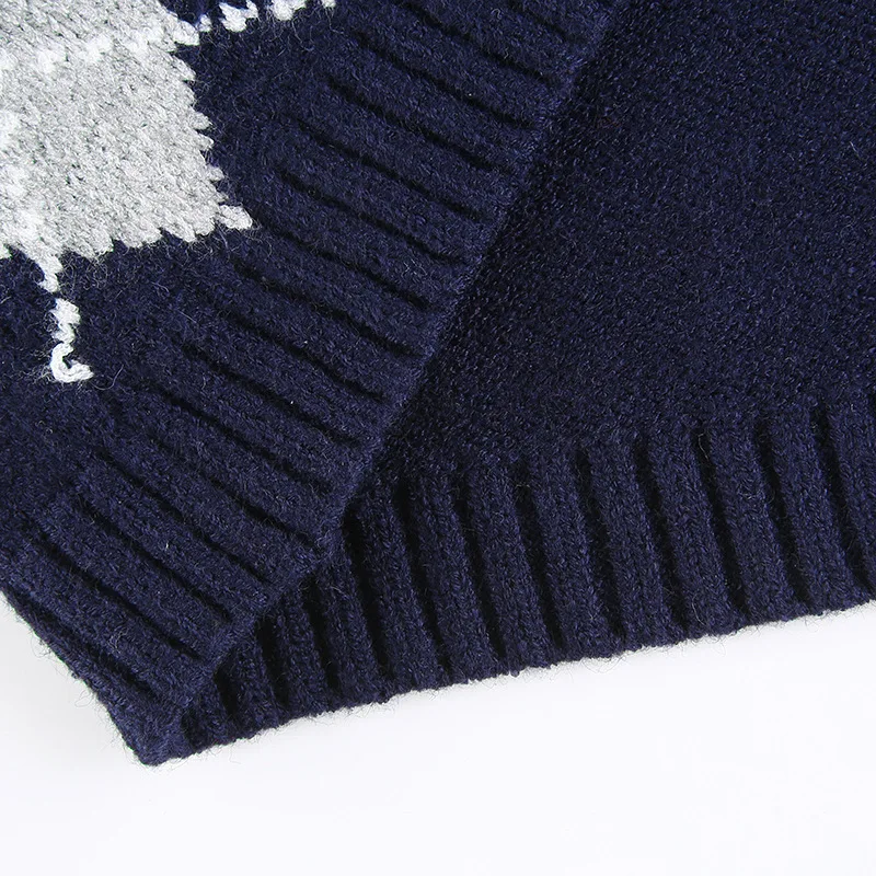 2021 Argyle Plaid Knitted Tank Top Female Knitwear Preppy Style Y2K Clothes V Neck Casual Crop Sweater Vest 90s Streetwear
2021 Argyle Plaid Knitted Tank Top Female Knitwear Preppy Style Y2K Clothes V Neck Casual Crop Sweater Vest 90s Streetwear