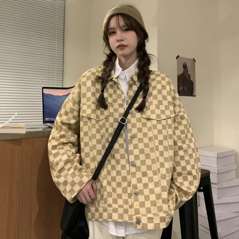 SHNEGPALAE Streetwear Chic Denim Jacket Women's Autumn 2021 New Plaid Loose Single Breatsed Long Sleeve Short Jacket Female
SHNEGPALAE Streetwear Chic Denim Jacket Women's Autumn 2021 New Plaid Loose Single Breatsed Long Sleeve Short Jacket Female