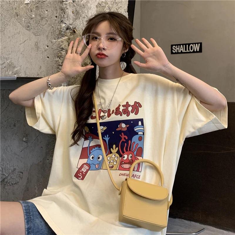 Harajuku Cartoon Anime Women t Shirts Short-Sleeved Cute Vintage Manga Clothes Top Korean Clothing Summer Manga Top Kawaii Tee
Harajuku Cartoon Anime Women t Shirts Short-Sleeved Cute Vintage Manga Clothes Top Korean Clothing Summer Manga Top Kawaii Tee