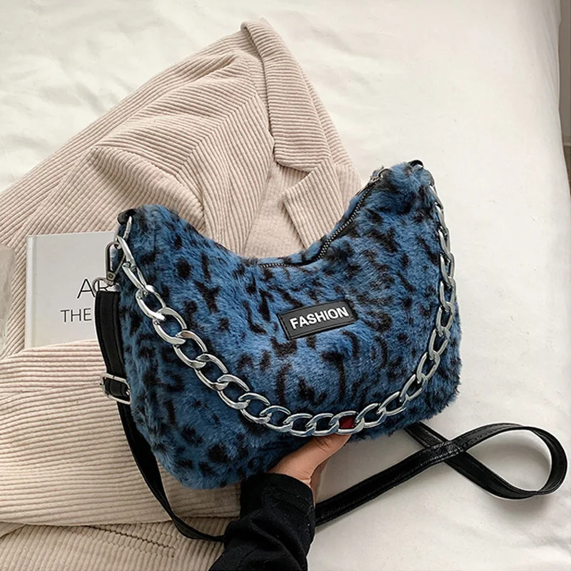 Winter Faux Fur Shoulder Bag Fashion Animal Prints Crossbody Bags For Women Chain Designer Ladies Handbags Underarm Bags
Winter Faux Fur Shoulder Bag Fashion Animal Prints Crossbody Bags For Women Chain Designer Ladies Handbags Underarm Bags