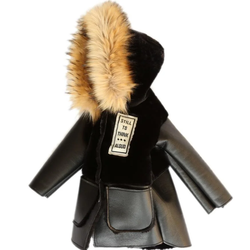 2020 Winter Children's Faux Fur Coat Patchwork Fur PU Leather Jackets Baby Boys Girls Warm Fur Hooded Coat Thicker Outerwear Y44
2020 Winter Children's Faux Fur Coat Patchwork Fur PU Leather Jackets Baby Boys Girls Warm Fur Hooded Coat Thicker Outerwear Y44