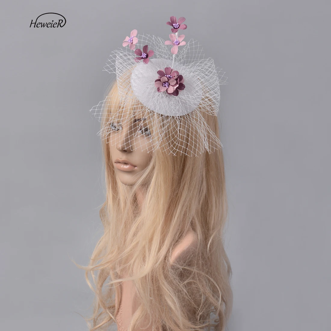 Women White Fascinator Hats Bridal Women Flower Veil Hair Clip Headwear Cocktail Party Accessory
Women White Fascinator Hats Bridal Women Flower Veil Hair Clip Headwear Cocktail Party Accessory