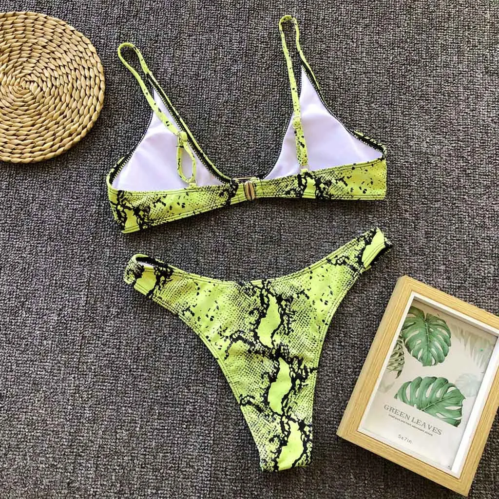 Low Waist Bikini Micro Swimwear Women Leopard Print Beach Swimming Bathing Suit Biquini Set Sexy Swimsuit Femme Brazilian 2021
Low Waist Bikini Micro Swimwear Women Leopard Print Beach Swimming Bathing Suit Biquini Set Sexy Swimsuit Femme Brazilian 2021