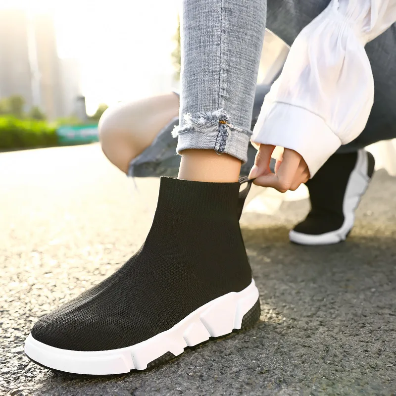2021 Thick-soled Elastic Socks Shoes Shoes Korean Version of Autumn/winter Four Seasons Sneakers Casual Women's Shoes.
2021 Thick-soled Elastic Socks Shoes Shoes Korean Version of Autumn/winter Four Seasons Sneakers Casual Women's Shoes.