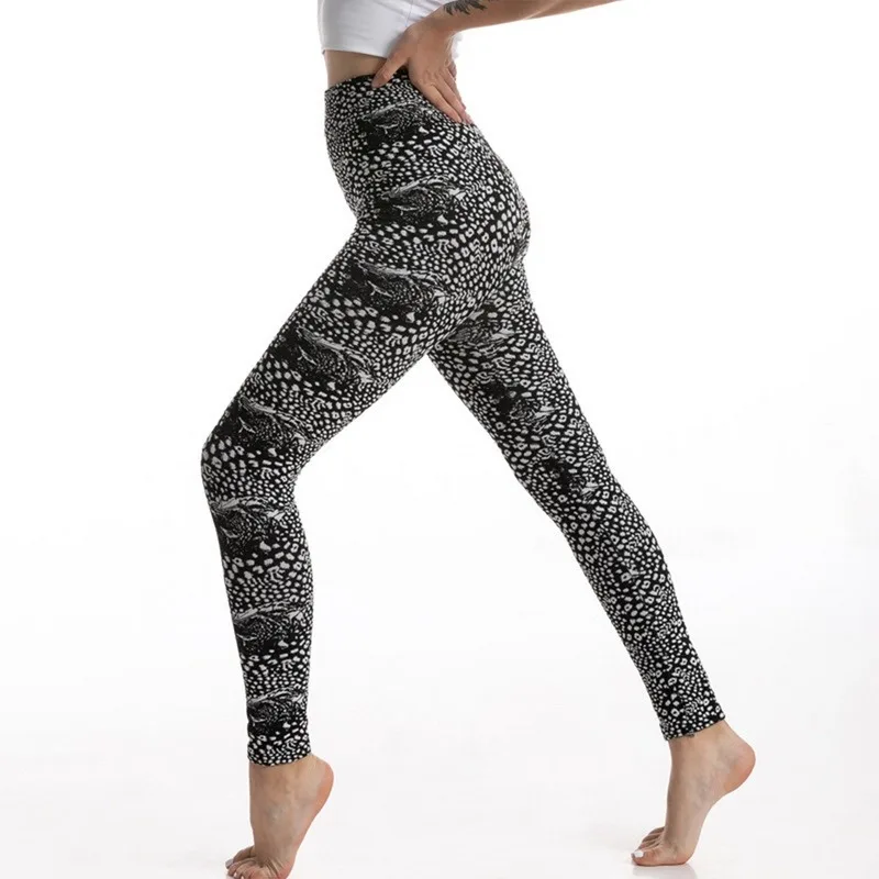 Women's fashion leopard print jacquard leggings women's high elasticity slim-fit buttocks pencil pants foot pants women
Women's fashion leopard print jacquard leggings women's high elasticity slim-fit buttocks pencil pants foot pants women