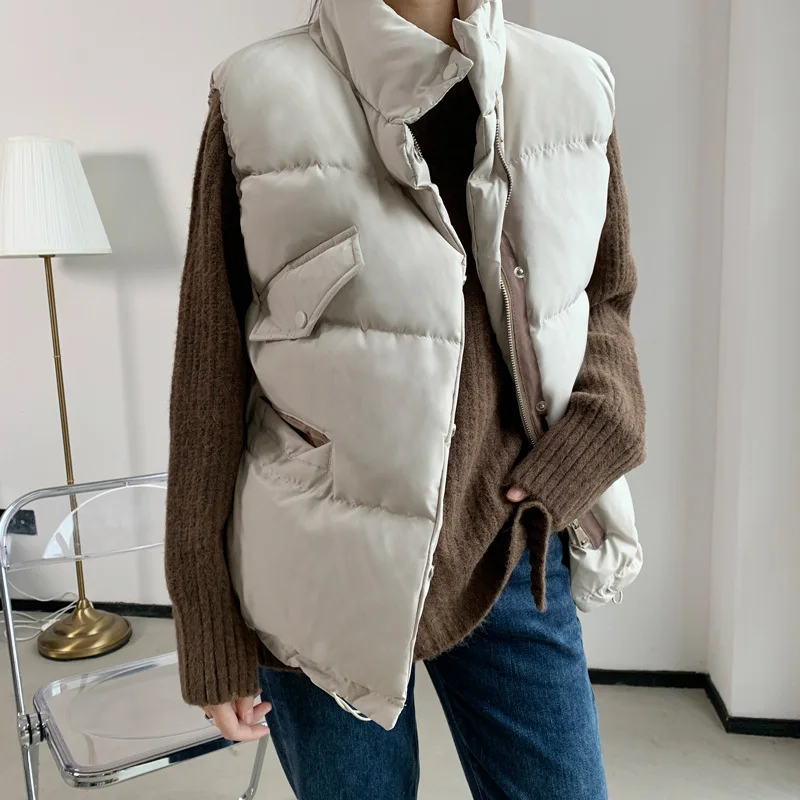 Winter Coat Women Solid Parkas Waistcoat Vest Thick Warm Plus Size Female Coat 2021 Ladies Sleeveless Stand-up Collar Outwear
Winter Coat Women Solid Parkas Waistcoat Vest Thick Warm Plus Size Female Coat 2021 Ladies Sleeveless Stand-up Collar Outwear