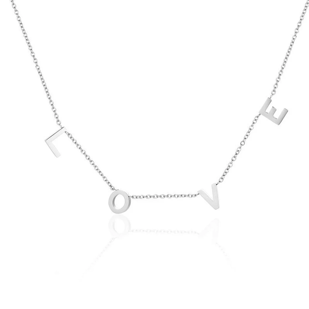 2021 new European and American ladies party titanium steel letter necklace design sense fashion trend style letter necklace 
2021 new European and American ladies party titanium steel letter necklace design sense fashion trend style letter necklace