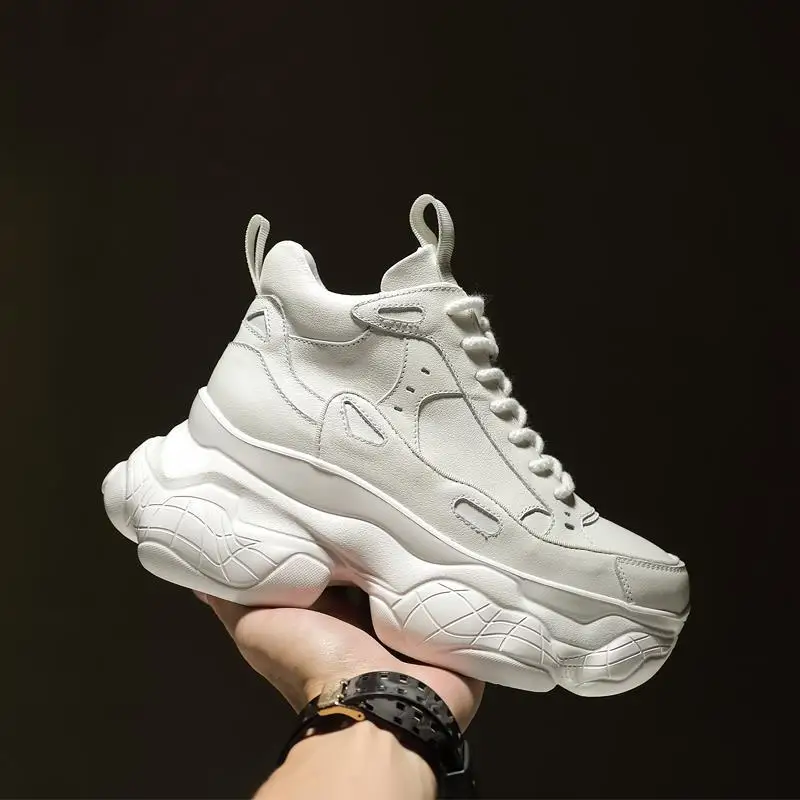 Europe station really soft leather high-top shoes women's platform sneakers casual little muffin increase autumn and winter
Europe station really soft leather high-top shoes women's platform sneakers casual little muffin increase autumn and winter