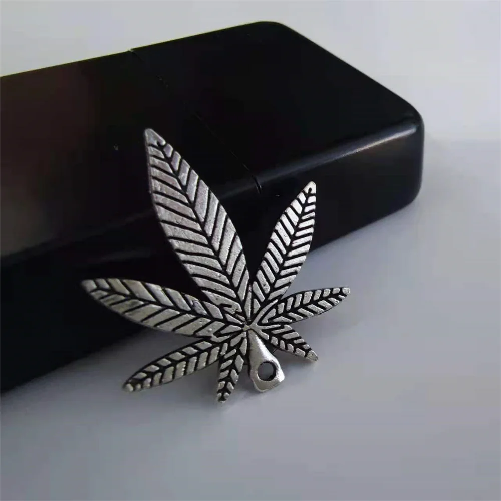 

Personality 3D Silver Maple leaf DIY Metal Badge for Zippo Kerosene Petrol Lighter Handmade Decor Accessory Smoking Gadget