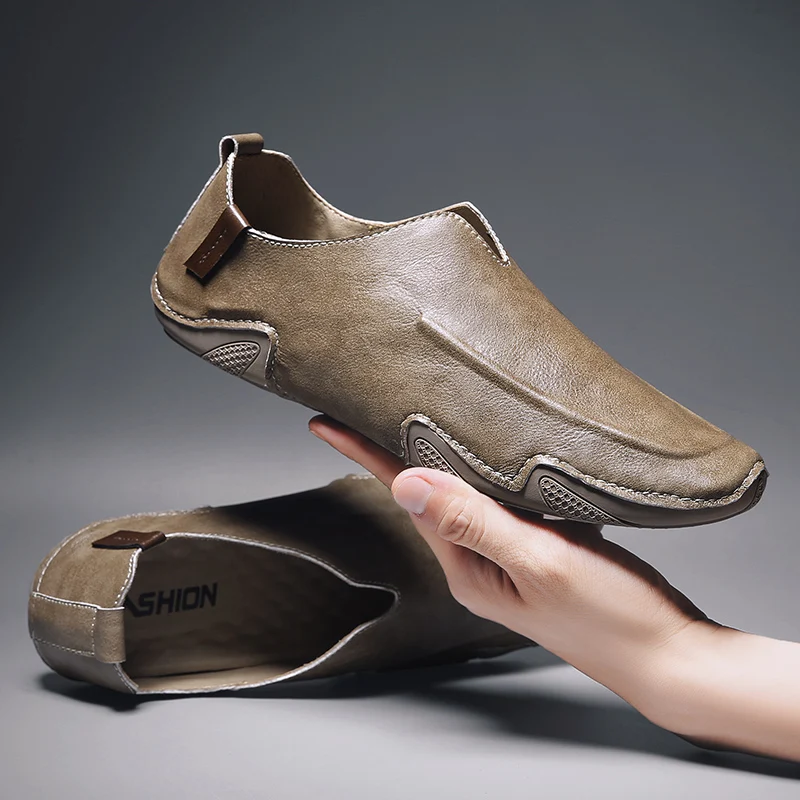 Leather Men's Shoes 2020 Men's Loafers Moccasins Breathable Slip on Lazy Driving Shoes Comfortable Soft Shoes for Men Plus Size
Leather Men's Shoes 2020 Men's Loafers Moccasins Breathable Slip on Lazy Driving Shoes Comfortable Soft Shoes for Men Plus Size