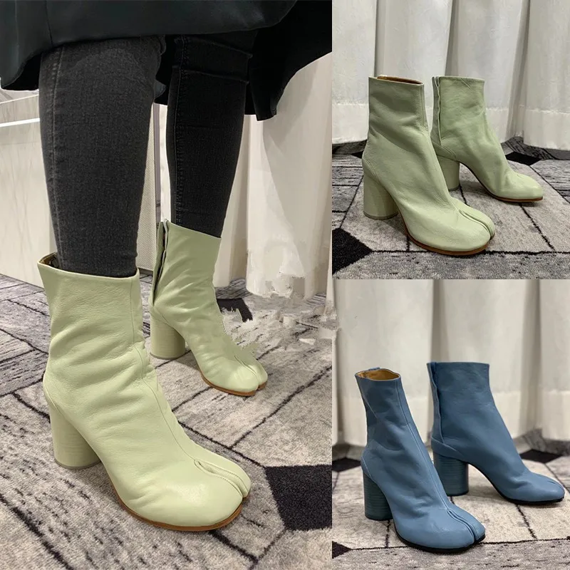 Runway Party Split Toe Ankle Boots Luxury Designer Versatile Chunky Casual Middle Heels Women Shoes 2021 New Chic Short Boots
Runway Party Split Toe Ankle Boots Luxury Designer Versatile Chunky Casual Middle Heels Women Shoes 2021 New Chic Short Boots