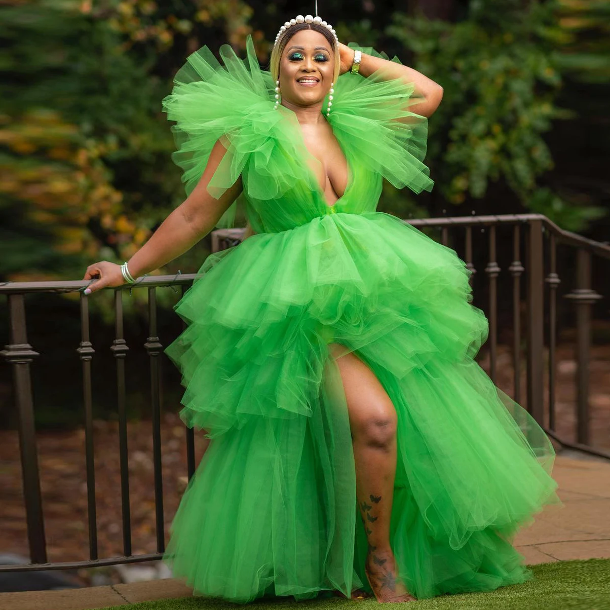 Puffy Thickness Evening Dresses Tulle Floor Length vestido de festa Plus Size Long Formal Prom Gowns Ruffles Lush Photography
Puffy Thickness Evening Dresses Tulle Floor Length vestido de festa Plus Size Long Formal Prom Gowns Ruffles Lush Photography