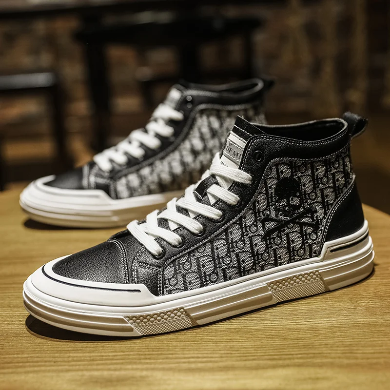 Brand High Top Men's Sports Shoes Casual Breathable Men's Sneakers High Quality Men's Canvas Shoes Tenis Masculino Gym Shoes Men
Brand High Top Men's Sports Shoes Casual Breathable Men's Sneakers High Quality Men's Canvas Shoes Tenis Masculino Gym Shoes Men