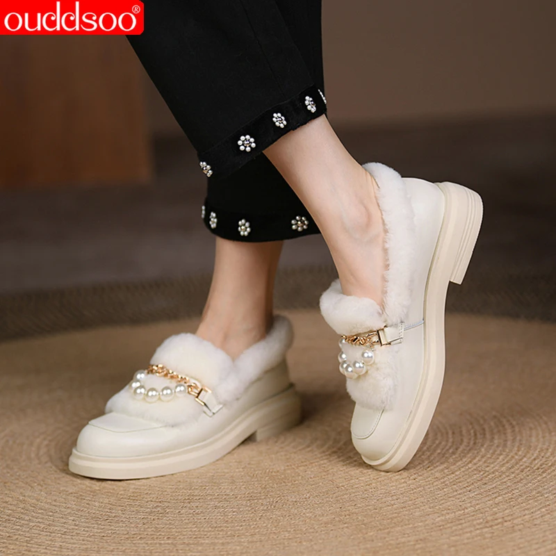 ODS 2021 New Fashion Style Plus Velvet Women Flat Shoes Cow Leather Round Toe Black White Simple Women Leather Size 39 Shoes
ODS 2021 New Fashion Style Plus Velvet Women Flat Shoes Cow Leather Round Toe Black White Simple Women Leather Size 39 Shoes