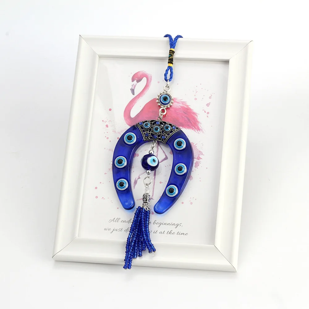 Wall-Mounted Horseshoe Pendant Car Keychain 2021 New Fashion Creative Devil Ryeball Car Pendant Bedroom Pendant Car Keychain
Wall-Mounted Horseshoe Pendant Car Keychain 2021 New Fashion Creative Devil Ryeball Car Pendant Bedroom Pendant Car Keychain