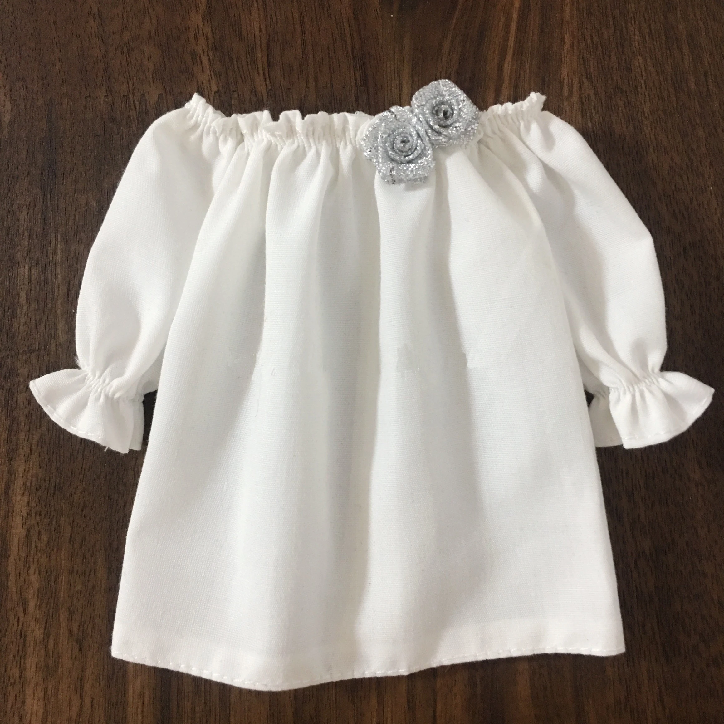 1PCS Cute White Long Strapless Pajamas for Blyth Kurhn Ob24 Dolls Clothes Accessories
1PCS Cute White Long Strapless Pajamas for Blyth Kurhn Ob24 Dolls Clothes Accessories
