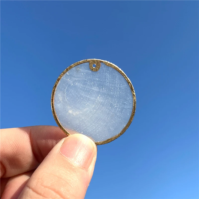 Natural Shell Pendant Transparent Mother of Pearl Round Flake Charm Beads For Jewelry Making DIY Earring Necklace Accessories
Natural Shell Pendant Transparent Mother of Pearl Round Flake Charm Beads For Jewelry Making DIY Earring Necklace Accessories