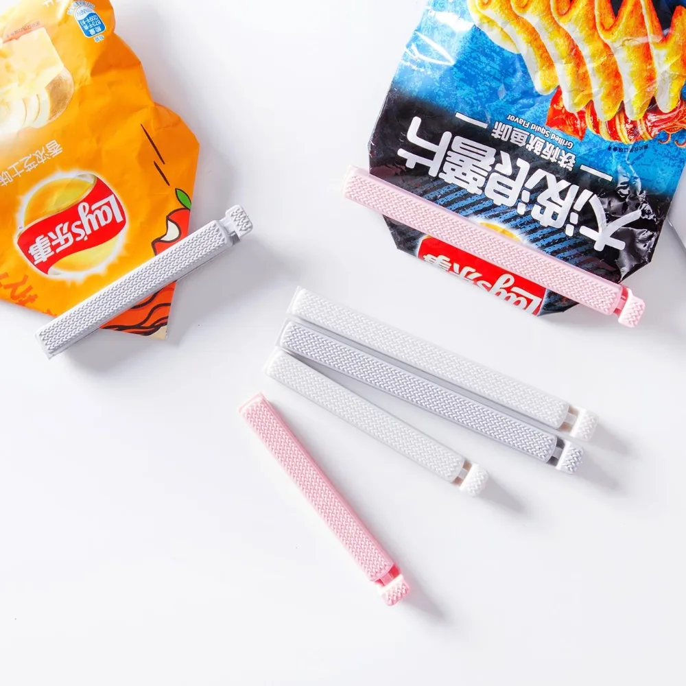 10PCS Plastic Bag Sealing Clip Magnetic Fridge Sticker Large Snack Clip Food Sealing Clip Food Storage Sealer Kitchen Bag Clip 
10PCS Plastic Bag Sealing Clip Magnetic Fridge Sticker Large Snack Clip Food Sealing Clip Food Storage Sealer Kitchen Bag Clip