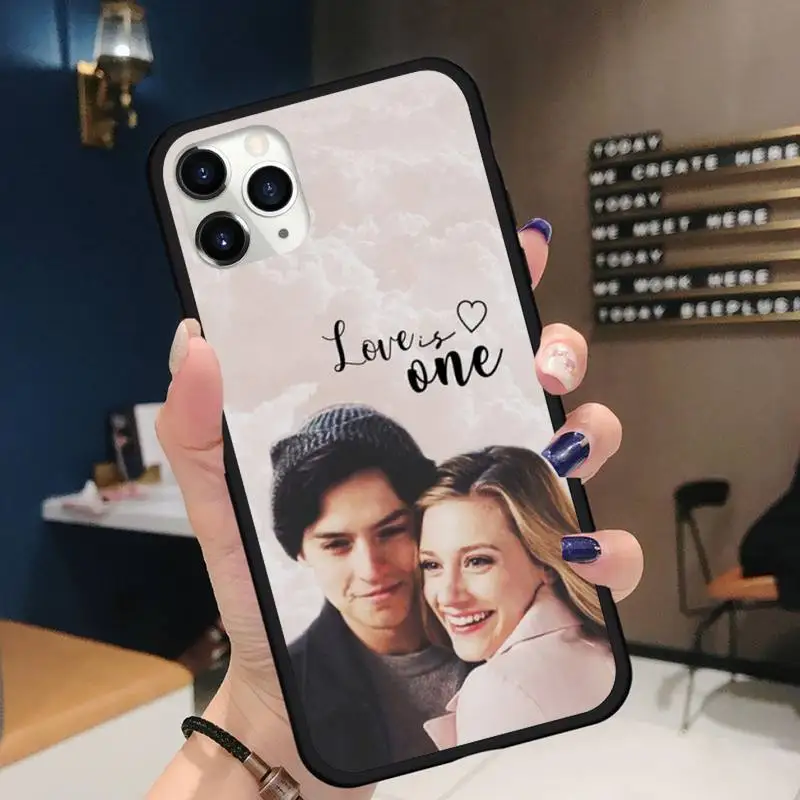 The South Side Riverdale for iPhone 11 12 pro XS MAX 8 7 6 6S Plus X 5S SE 2020 XR Soft silicone 
The South Side Riverdale for iPhone 11 12 pro XS MAX 8 7 6 6S Plus X 5S SE 2020 XR Soft silicone