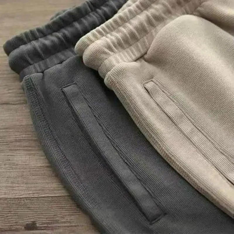 Summer Heavy High-quality Knitted Japanese Retro Old Handsome Shorts For Men And Women Casual Lazy Elastic Waist Loose Shorts
Summer Heavy High-quality Knitted Japanese Retro Old Handsome Shorts For Men And Women Casual Lazy Elastic Waist Loose Shorts