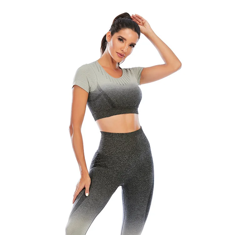 Hanging dye gradient Yoga suit female fitness suit hip lifting Yoga Pants sports short sleeve seamless Yoga suit
Hanging dye gradient Yoga suit female fitness suit hip lifting Yoga Pants sports short sleeve seamless Yoga suit