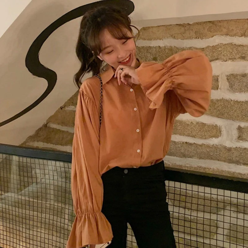 Korean Fashion Chic Loose Kawaii Lovely Vintage Solid Color All-match Summer Clothes Women's T-shirt Casual Single-breasted Top
Korean Fashion Chic Loose Kawaii Lovely Vintage Solid Color All-match Summer Clothes Women's T-shirt Casual Single-breasted Top
