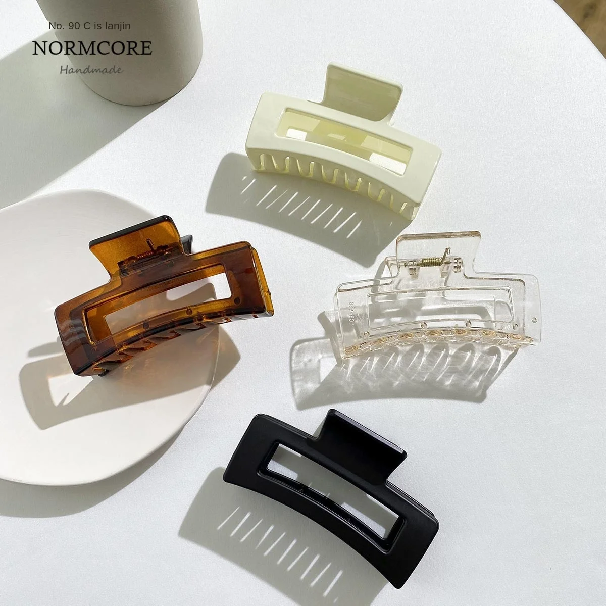 Back Head Hairpin Big Shark Clip Female Korean French Style Large Clip Headdress Grip Hair Claw
Back Head Hairpin Big Shark Clip Female Korean French Style Large Clip Headdress Grip Hair Claw