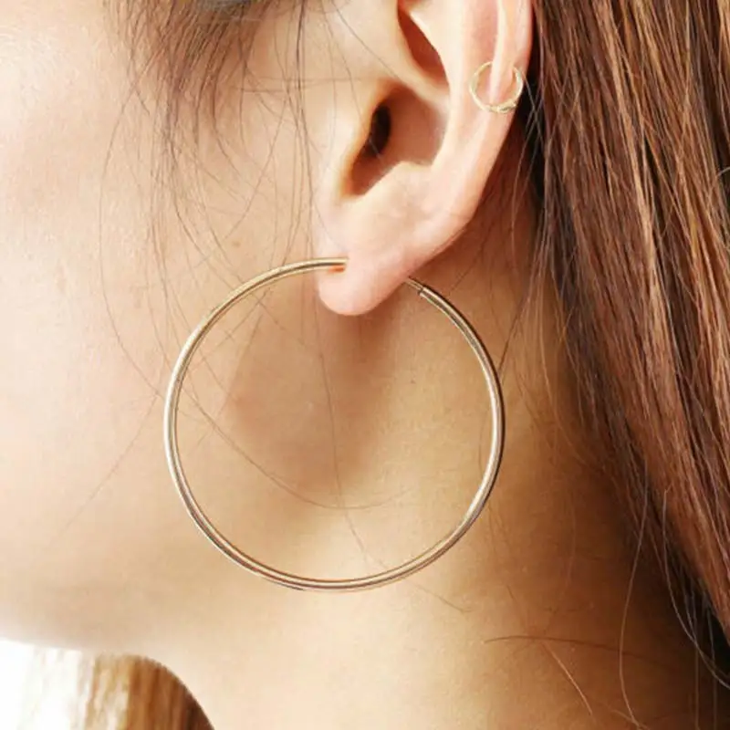 Hot 2pcs Women Non-Pierced Spring Ear Clips Hoop Clip-On Fake Earrings Rings Goth Punk Ear Circle Clip
Hot 2pcs Women Non-Pierced Spring Ear Clips Hoop Clip-On Fake Earrings Rings Goth Punk Ear Circle Clip