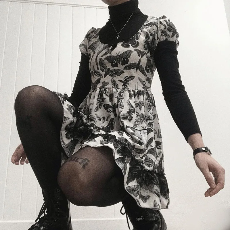 women summer Dark butterfly print A-line show chest bubble short-sleeved dress ropa mujer verano 2021 lace ruffle dress
women summer Dark butterfly print A-line show chest bubble short-sleeved dress ropa mujer verano 2021 lace ruffle dress