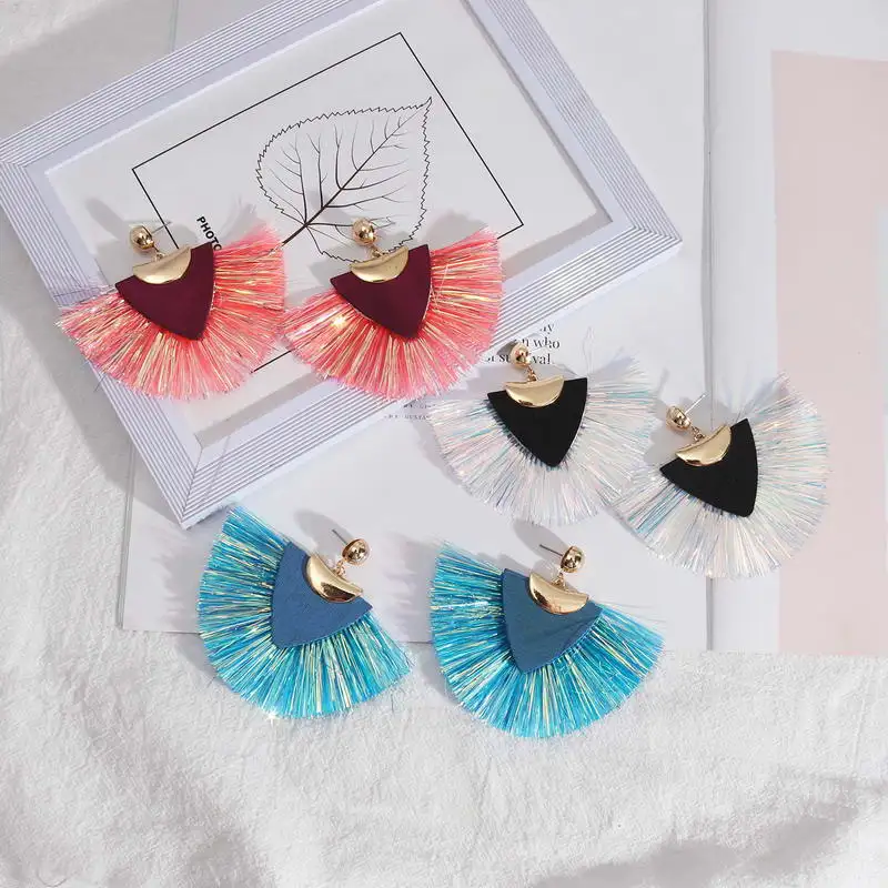 Colorful Raffia Fringe Earrings 2020 New Arrival Geometric Triangle Natural Wood Earrings Semicircle Jewelry Wholesale E7809
Colorful Raffia Fringe Earrings 2020 New Arrival Geometric Triangle Natural Wood Earrings Semicircle Jewelry Wholesale E7809