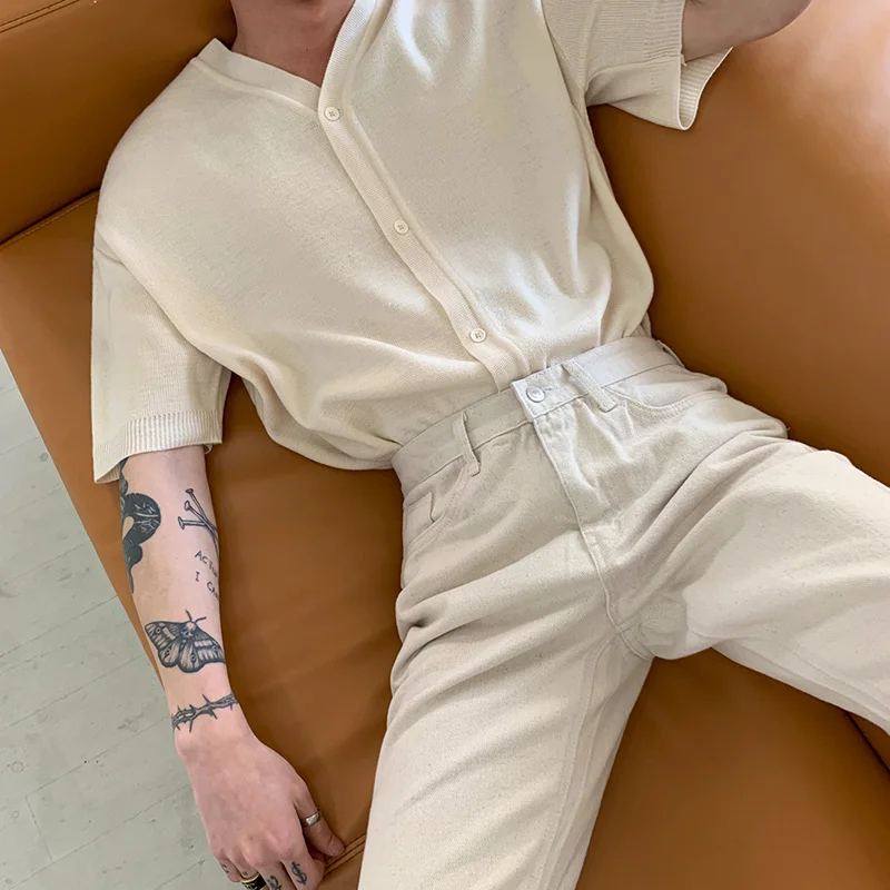 V-neck Solid Short-sleeved Loose T-shirt Men's Oversized Single Breasted Cardigan T-shirt Man Casual Thin Basic T-shirts Men
V-neck Solid Short-sleeved Loose T-shirt Men's Oversized Single Breasted Cardigan T-shirt Man Casual Thin Basic T-shirts Men