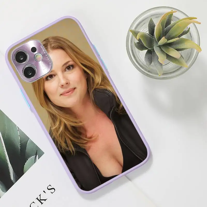 Emily VanCamp Phone Case For iPhone 12 11 Mini Pro XR XS Max 7 8 Plus X Matte transparent Purple Back Cover 
Emily VanCamp Phone Case For iPhone 12 11 Mini Pro XR XS Max 7 8 Plus X Matte transparent Purple Back Cover