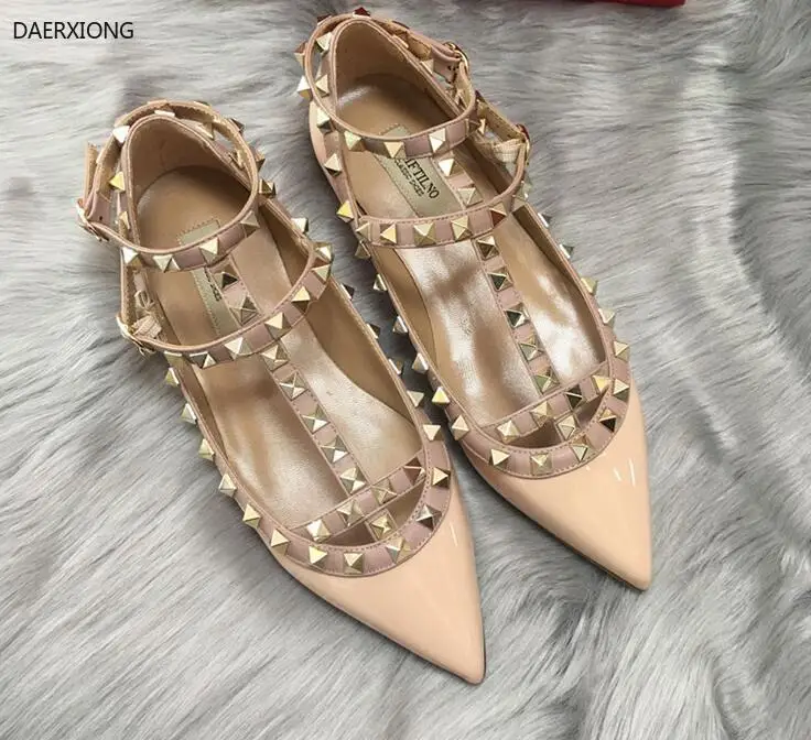 Women's Shoes Rivet Sandals Summer Ankle Strap Shoes Women 2020 Buckle Bling Ladies Slippers Female Flats Cool Girls V logo 43 
Women's Shoes Rivet Sandals Summer Ankle Strap Shoes Women 2020 Buckle Bling Ladies Slippers Female Flats Cool Girls V logo 43