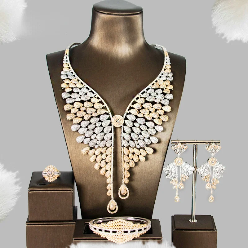 Blucome Quality Delicate Luxury 4PC Butterfly Tassel Pendant CZ Zircon Large Nigeria Jewelry Set Women's Dubai Bridal Jewelry
Blucome Quality Delicate Luxury 4PC Butterfly Tassel Pendant CZ Zircon Large Nigeria Jewelry Set Women's Dubai Bridal Jewelry