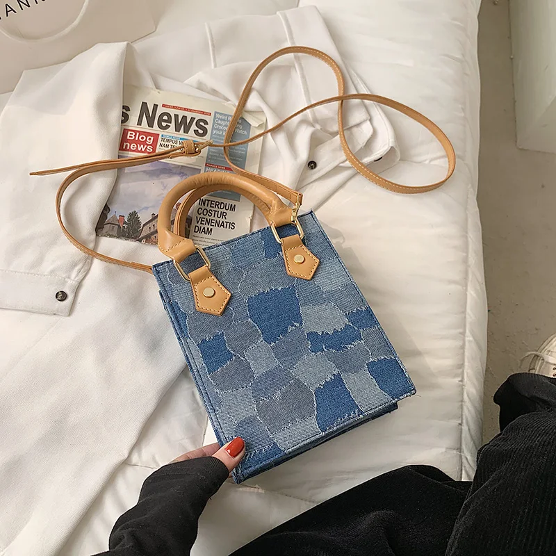 Denim Crossbody Messenger Bags For Women 2021 Simple Handbags Shoulder Bag Female Luxury Designer Purses Travel
Denim Crossbody Messenger Bags For Women 2021 Simple Handbags Shoulder Bag Female Luxury Designer Purses Travel