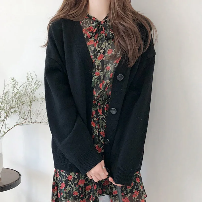 Autumn Winter Korean Style Fashion Simple Solid Color V-Neck Knitted Long-Sleeved Cardigan Jacket
Autumn Winter Korean Style Fashion Simple Solid Color V-Neck Knitted Long-Sleeved Cardigan Jacket