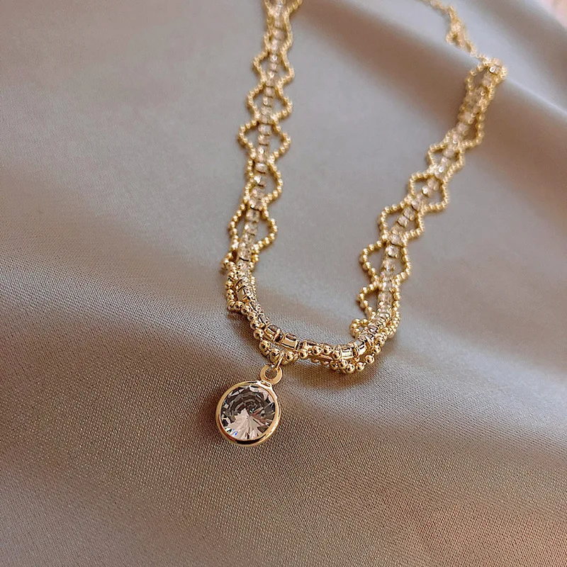 Origin Summer Delicate Transparent Crystal Pendant Necklace for Women Stylish Rhinestones Necklace Jewelry 2021 Hot Sale
Origin Summer Delicate Transparent Crystal Pendant Necklace for Women Stylish Rhinestones Necklace Jewelry 2021 Hot Sale