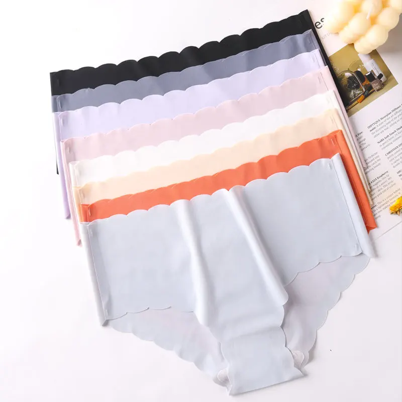 Women's Underwear Ice Silk Material Middle-waisted Comfortable Breathable Cotton Bottom Crotchh Panties For Women Seamless Panty
Women's Underwear Ice Silk Material Middle-waisted Comfortable Breathable Cotton Bottom Crotchh Panties For Women Seamless Panty
