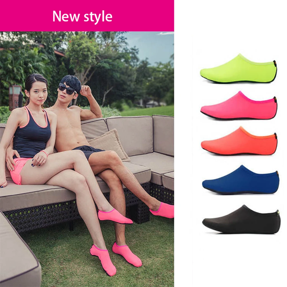 Universal Non-slip Shoes Solid Color Summer Beach Barefoot Water Sports Aqua Shoes Diving Socks Seaside Sneaker Size 35-44
Universal Non-slip Shoes Solid Color Summer Beach Barefoot Water Sports Aqua Shoes Diving Socks Seaside Sneaker Size 35-44
