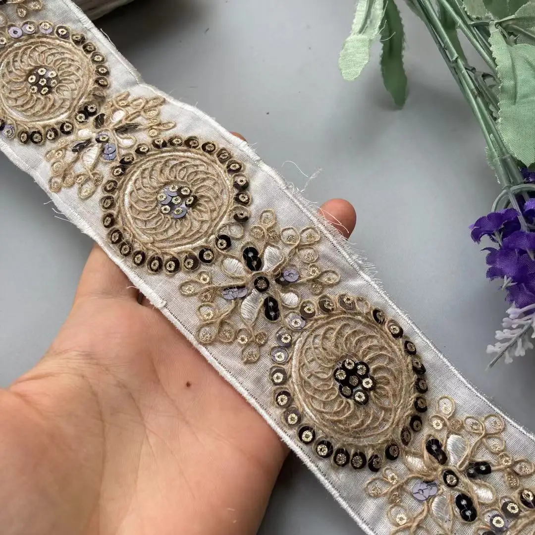 2 Yards 5.5cm Flower Sequin Lace Trim Ribbon Fabric Embroidered Trimmings for Sewing Tribal Applique Ethnic Lace Decorative
2 Yards 5.5cm Flower Sequin Lace Trim Ribbon Fabric Embroidered Trimmings for Sewing Tribal Applique Ethnic Lace Decorative