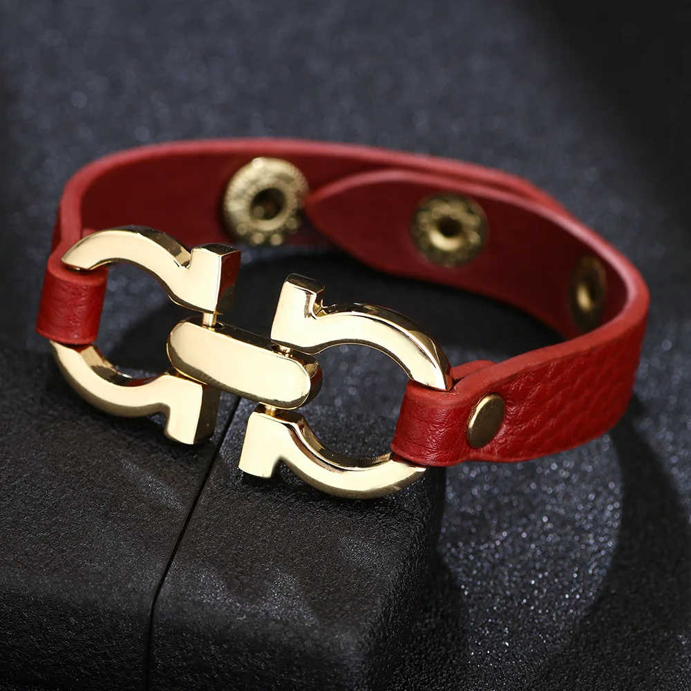 2021 Simple Fashion Bracelet Female Design Red Black Brown PU Leather Gold Alloy Geometric Buckle Bracelets for Women Jewelry
2021 Simple Fashion Bracelet Female Design Red Black Brown PU Leather Gold Alloy Geometric Buckle Bracelets for Women Jewelry