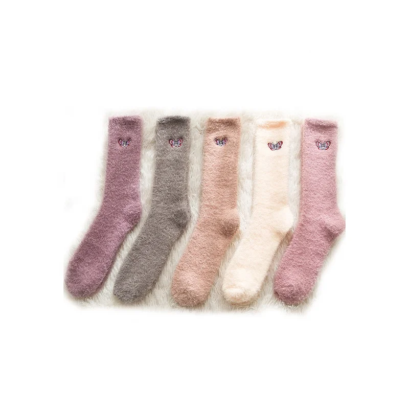 Thick Brushed Feather Yarn Solid Color with Embroidery Butterfly Crew Terry Towelling Socks
Thick Brushed Feather Yarn Solid Color with Embroidery Butterfly Crew Terry Towelling Socks