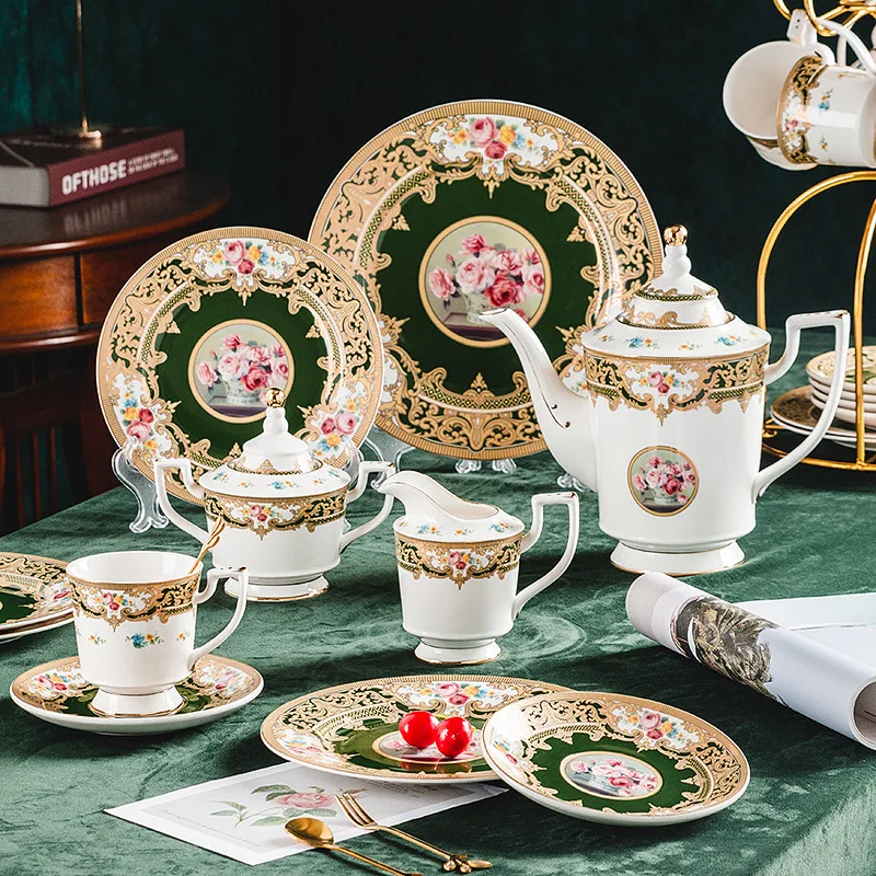 European creative afternoon tea coffee set 22 pieces of 6 people set blue-green coffee cup dish
European creative afternoon tea coffee set 22 pieces of 6 people set blue-green coffee cup dish