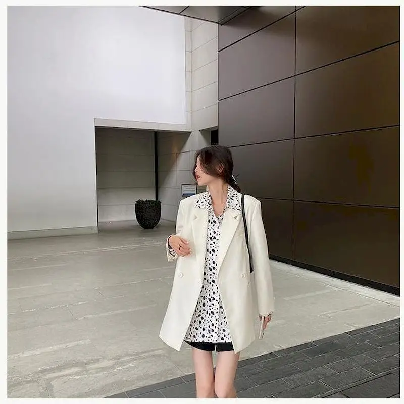 Cow Shirt Women 2021 Summer New Loose Retro Hong Kong Top Long Sleeve Shirt Korean Fashion Clothing oversized Harajuku Shirt
Cow Shirt Women 2021 Summer New Loose Retro Hong Kong Top Long Sleeve Shirt Korean Fashion Clothing oversized Harajuku Shirt