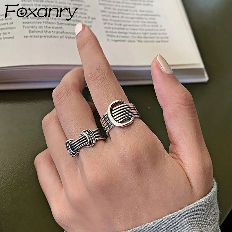 Кольца Foxanry из стерлингового серебра 925 пробы для женщин и пар, винтажные геометрические вечерние ювелирные украшения в стиле панк
Кольца Foxanry из стерлингового серебра 925 пробы для женщин и пар, винтажные геометрические вечерние ювелирные украшения в стиле панк