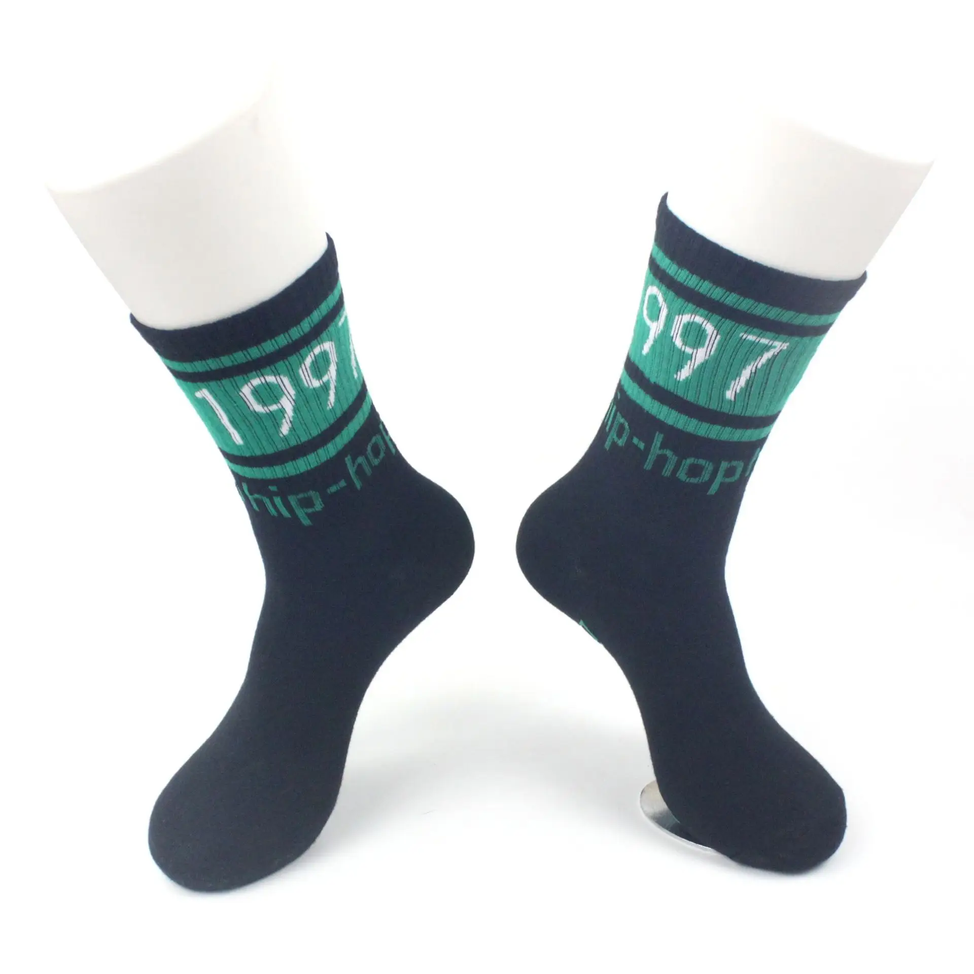 2018 New Original Design Version of Harajuku Fashion Brand Hip hop Long Socks 1997 Street Hip Hop Couple Skateboard Socks
2018 New Original Design Version of Harajuku Fashion Brand Hip hop Long Socks 1997 Street Hip Hop Couple Skateboard Socks