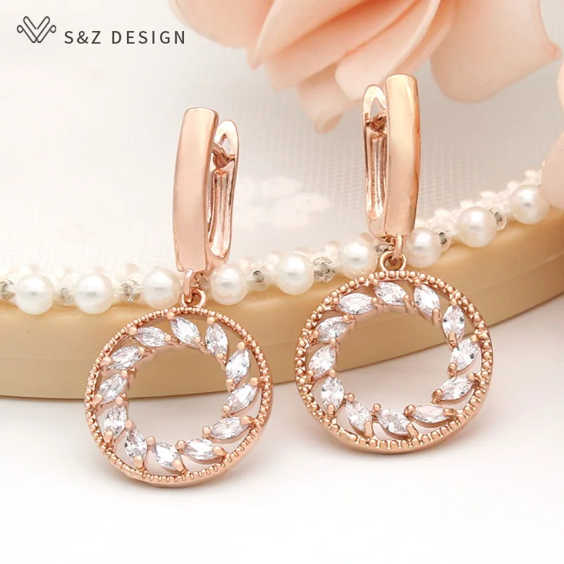 S&Z DESIGN New Elegant Flowers Dangle Earrings Cubic Zirconia Wreath Earrings For Women Luxury Wedding Party Fashion Jewelry
S&Z DESIGN New Elegant Flowers Dangle Earrings Cubic Zirconia Wreath Earrings For Women Luxury Wedding Party Fashion Jewelry