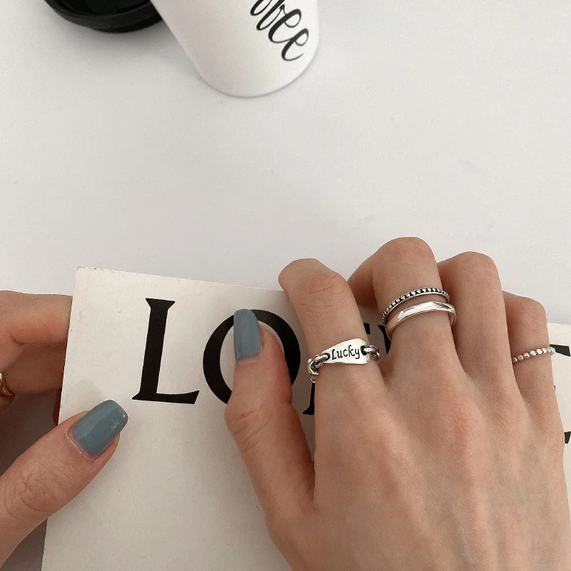 MEYRROYU Sterling Silver Fashion Design Double-layer Letter Chain Ring Vintage Charm 925 Jewelry Girl Gift Kольца для подрост
MEYRROYU Sterling Silver Fashion Design Double-layer Letter Chain Ring Vintage Charm 925 Jewelry Girl Gift Kольца для подрост