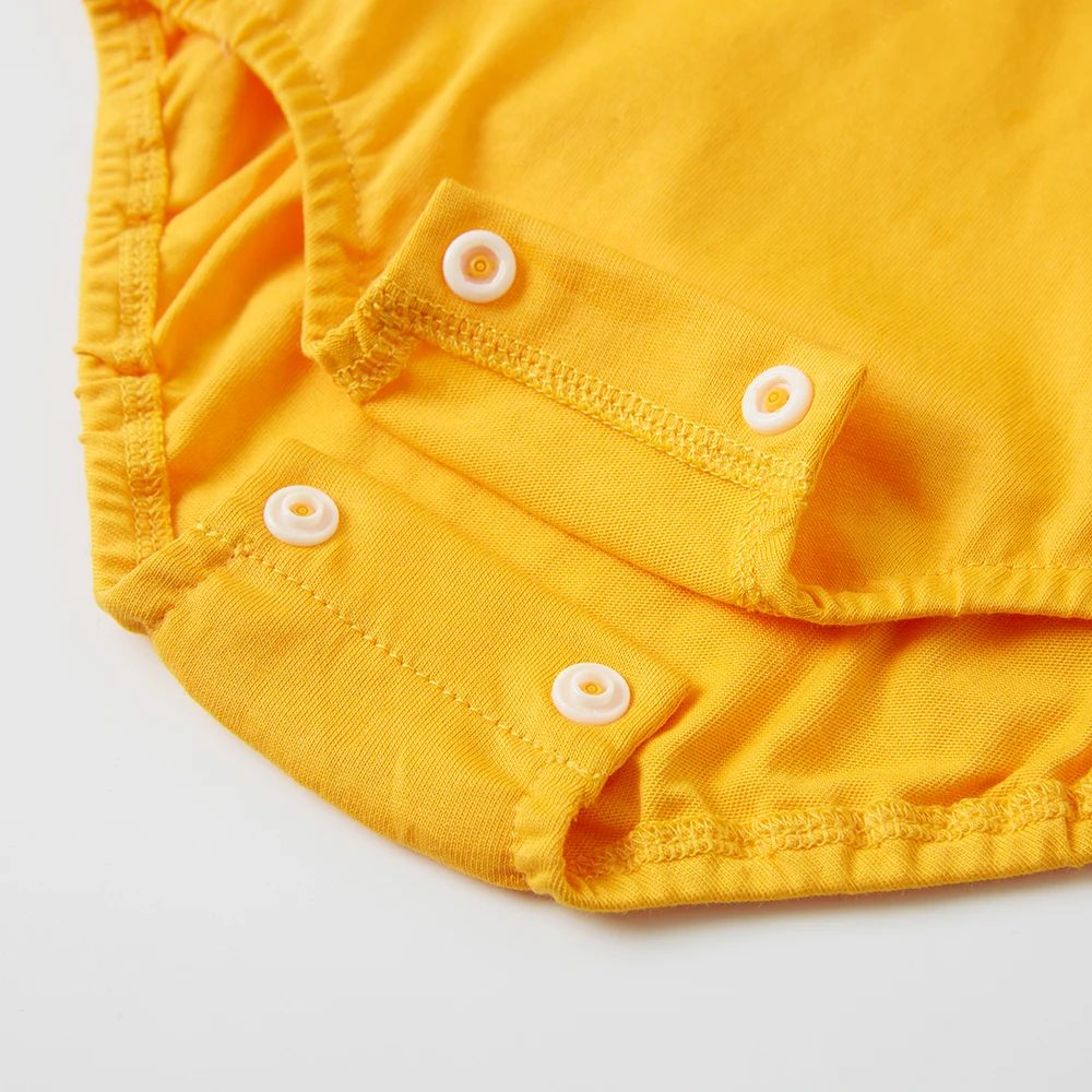 3D small fish cotton baby onesies solid color bag fart clothes newborn baby baby triangle romper bag fart clothes with octopus
3D small fish cotton baby onesies solid color bag fart clothes newborn baby baby triangle romper bag fart clothes with octopus